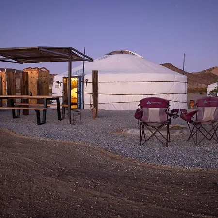 Hotel Family Style Star Gazing Yurt Twentynine Palms Exterior foto