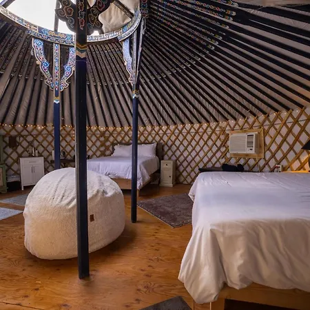 Hotel Family Style Star Gazing Yurt Twentynine Palms Exterior foto